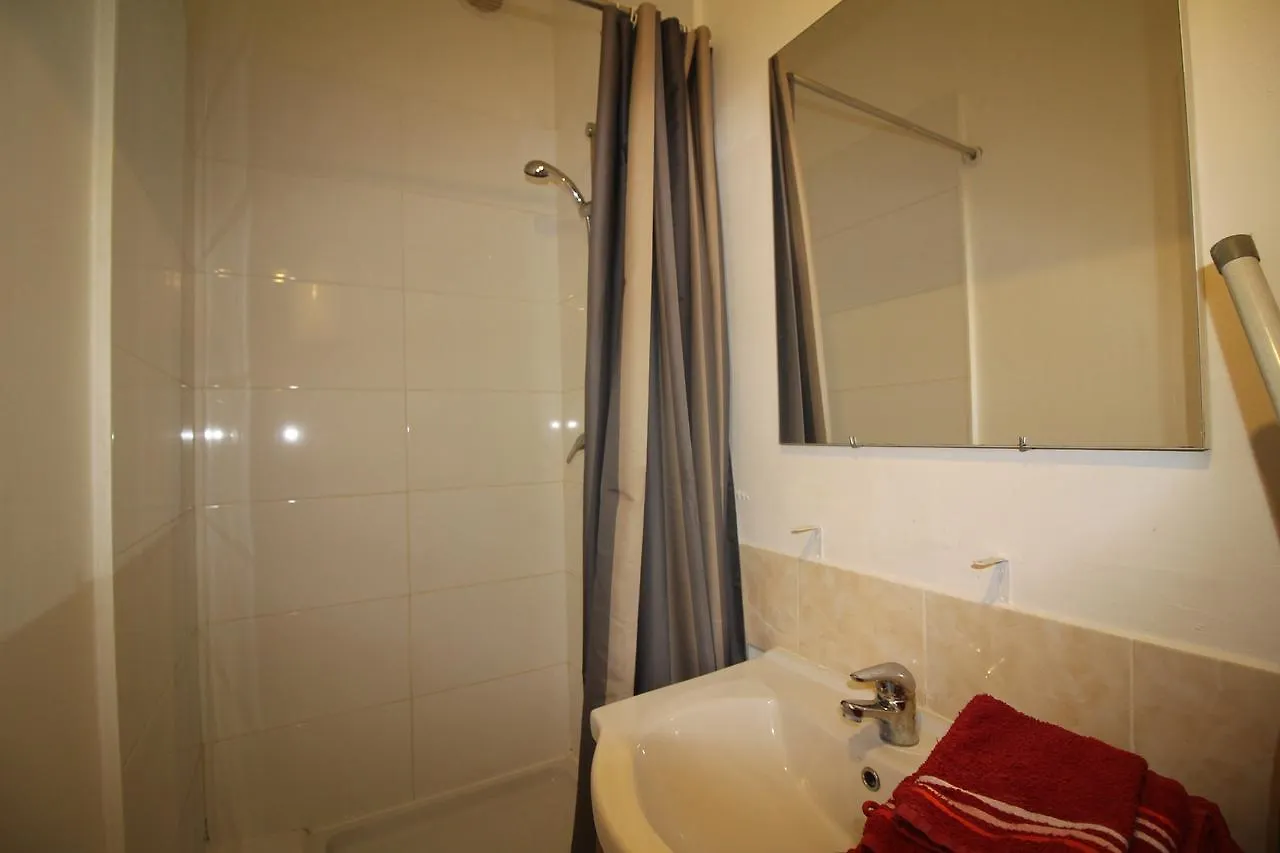 Nice Booking - Le Factory Apartment 0*,  France